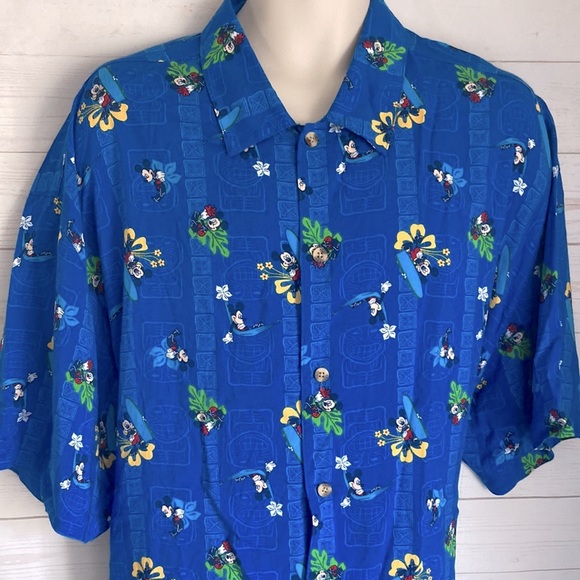 Disney Store Exclusive Size XL Surfer Mickey Mouse Blue Hawaiian Camp Shirt - Picture 4 of 7